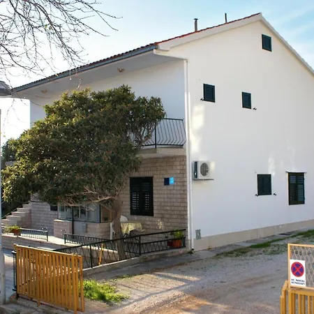 2608a * Baška Voda